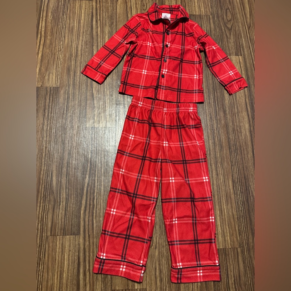 1 pair of Wondershop flannel Red Plaid Christmas Pajamas-3T